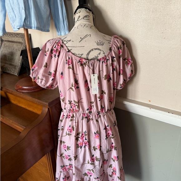 Pink Ruched Smocked Midi Sundress NWT - Picture 5 of 9